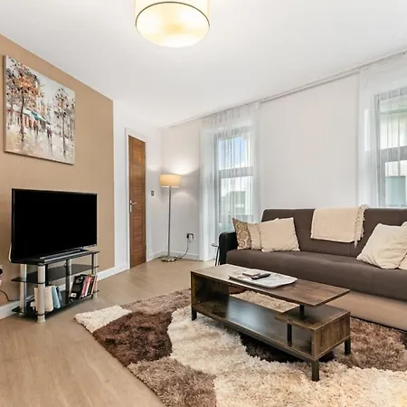 Modern 1 Bedroom Apartment In Woking Town Centre Exterior foto