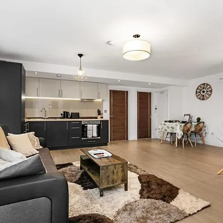 Modern 1 Bedroom Apartment In Woking Town Centre Exterior foto